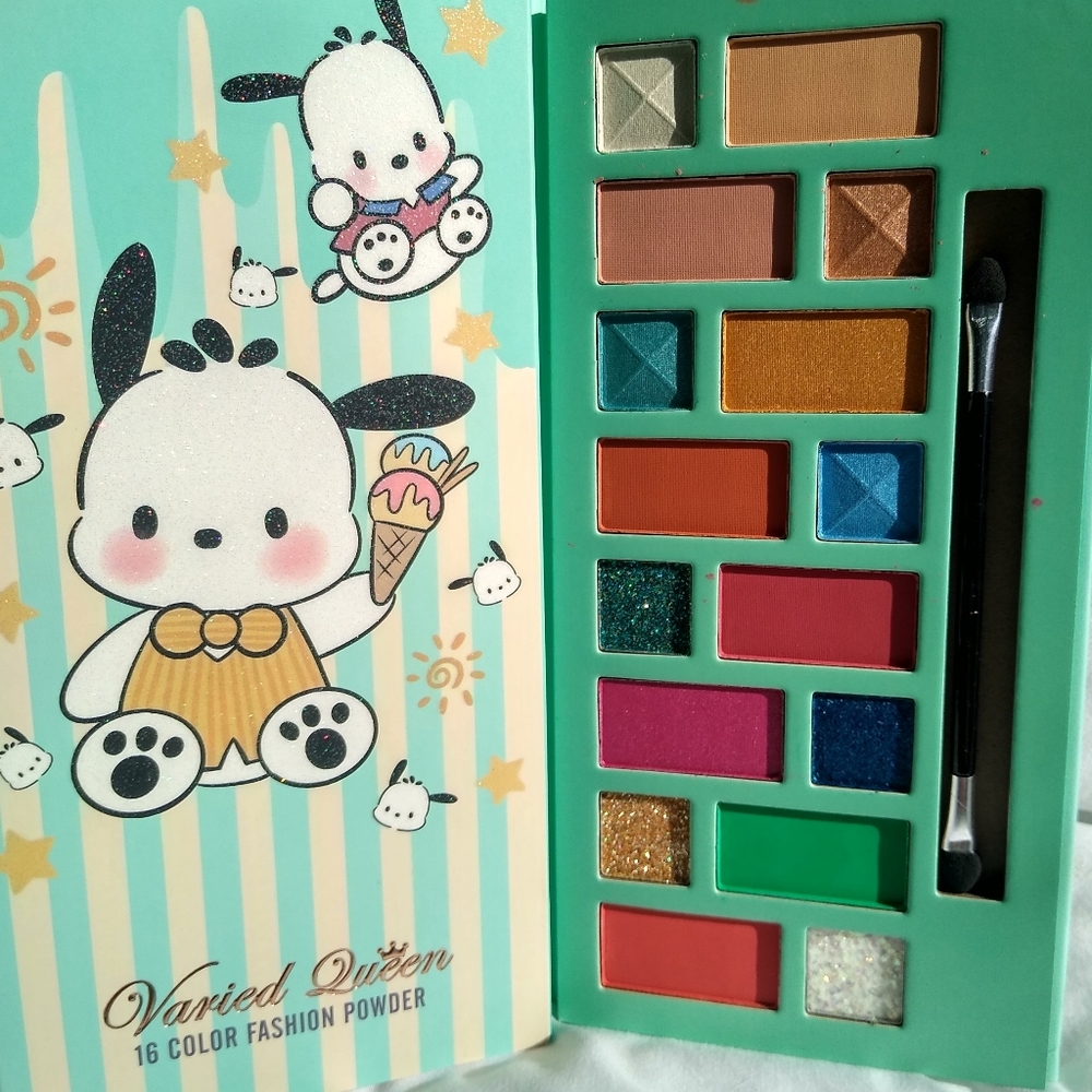 Pochacco Eyeshadow Palette